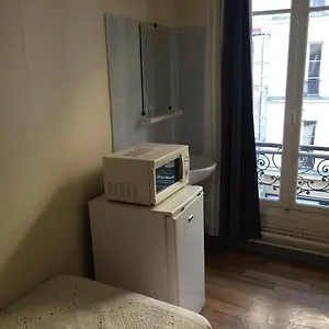 Hotell Au Royal Mad